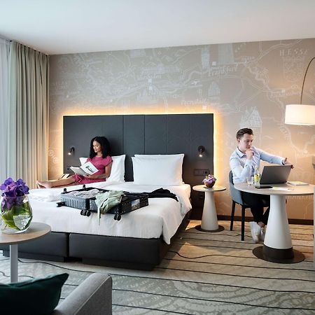 Hyatt Place Frankfurt Airport Франкфурт на Майн Екстериор снимка