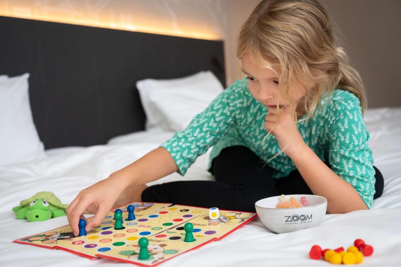 Hyatt Place Frankfurt Airport Франкфурт на Майн Екстериор снимка