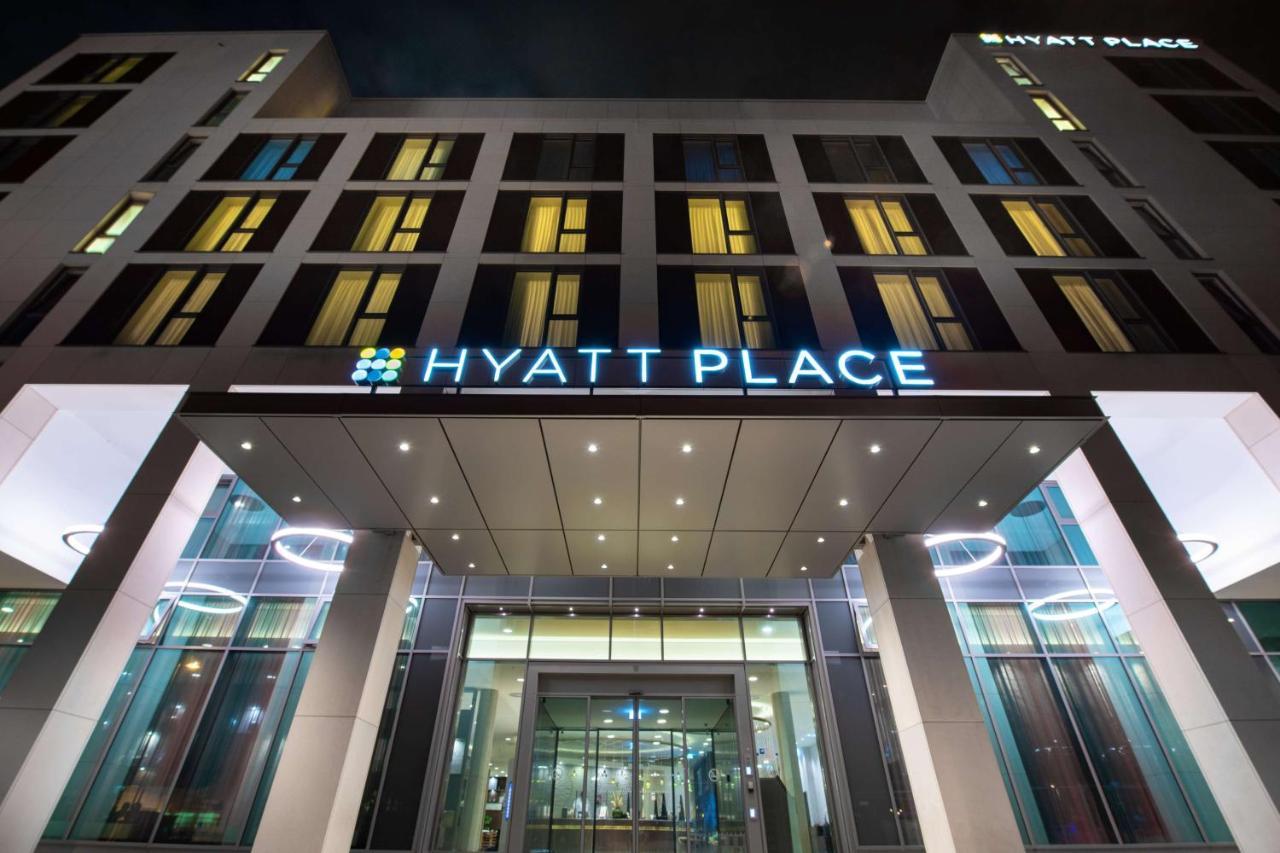 Hyatt Place Frankfurt Airport Франкфурт на Майн Екстериор снимка