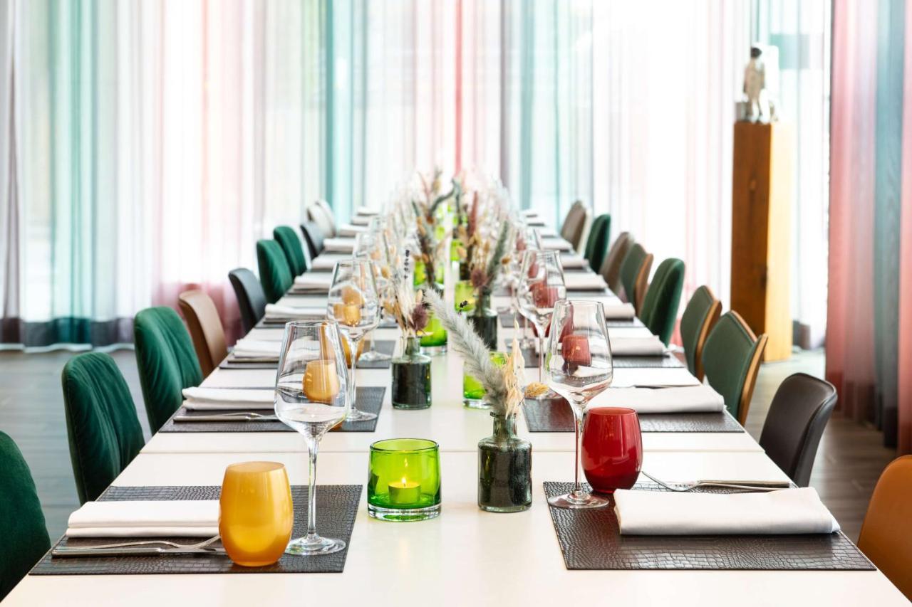 Hyatt Place Frankfurt Airport Франкфурт на Майн Екстериор снимка