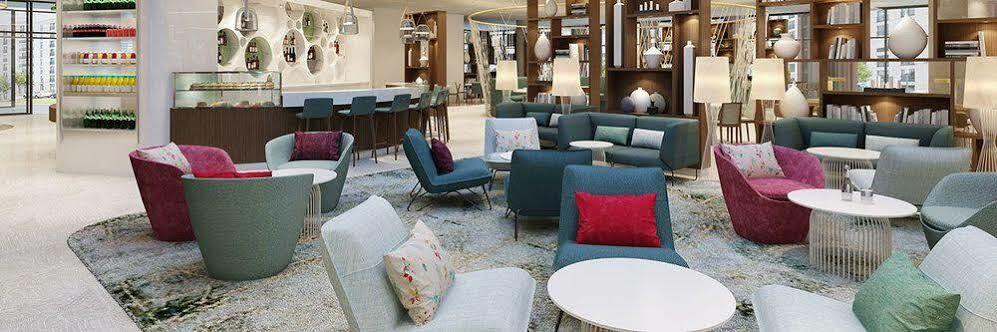 Hyatt Place Frankfurt Airport Франкфурт на Майн Екстериор снимка